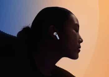 Apple AirPods 4 With Active Noise Cancellation