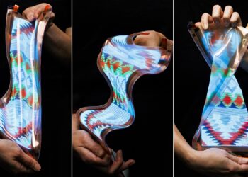 LG Introduces World’s First Stretchable Display, Capable Of Expanding Up To 50%