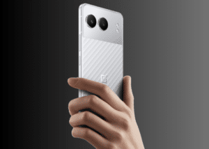 OnePlus To Offer Lifetime Screen Warranty To Tackle Green Line Issues