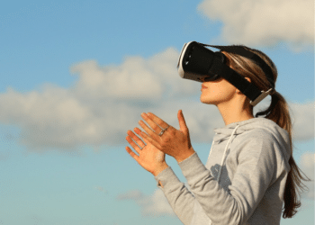 Vivo To Enter Mixed Reality Market To Compete With Apple Vision Pro Headset