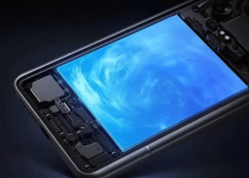 Oppo and OnePlus Tipped To Be Developing A Massive 8,000mAh Battery