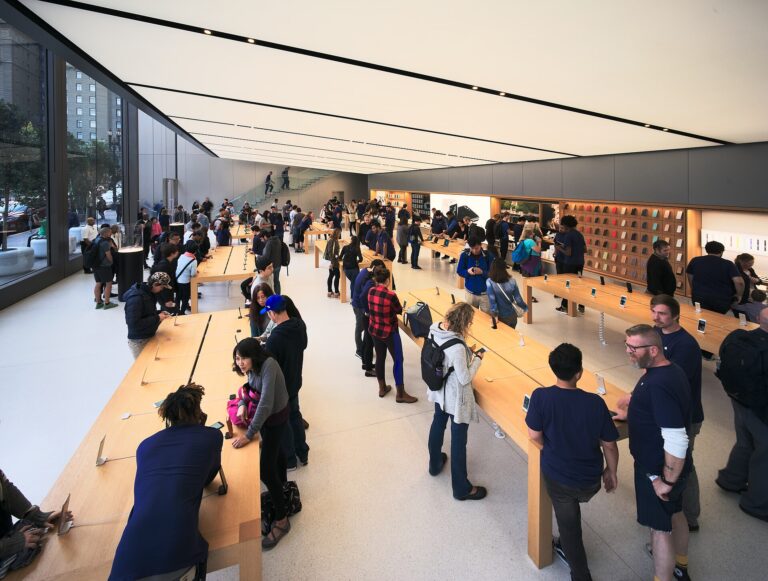 Upcoming Apple Launches 2026: New Macs, iPad mini and iPhone 18